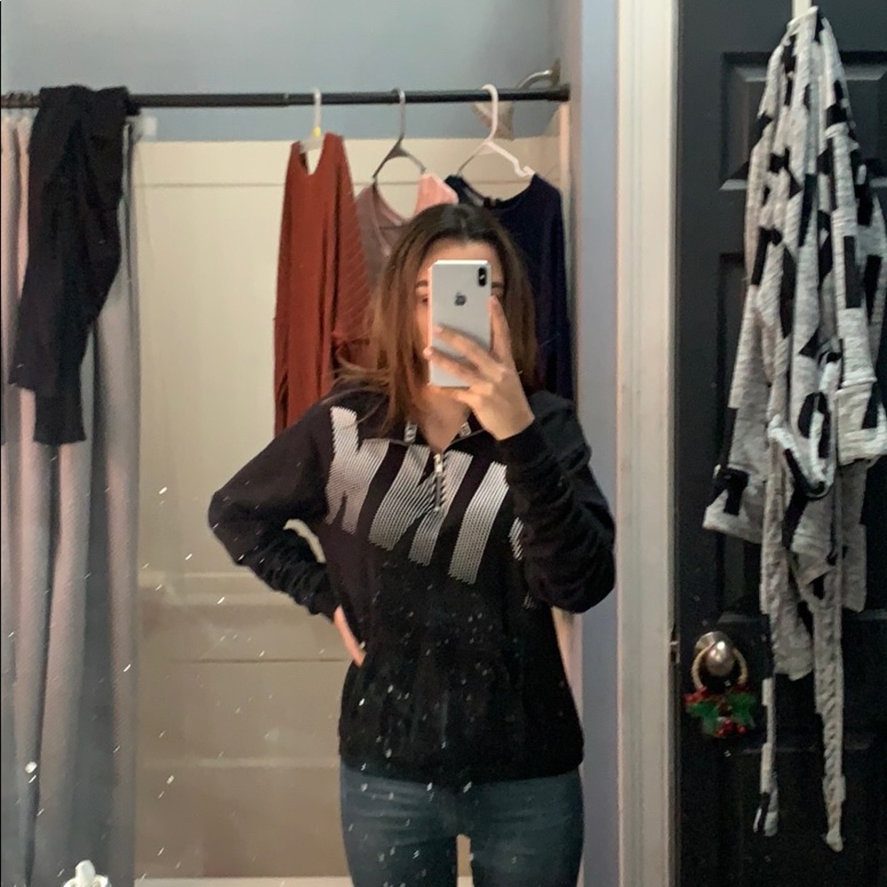 Victoria’s Secret Pink sweatshirt